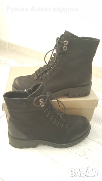 Черни дамски кожени боти Lasocki размер 38 от набук, снимка 1