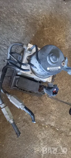 ABS помпа Volvo S40 II, снимка 1