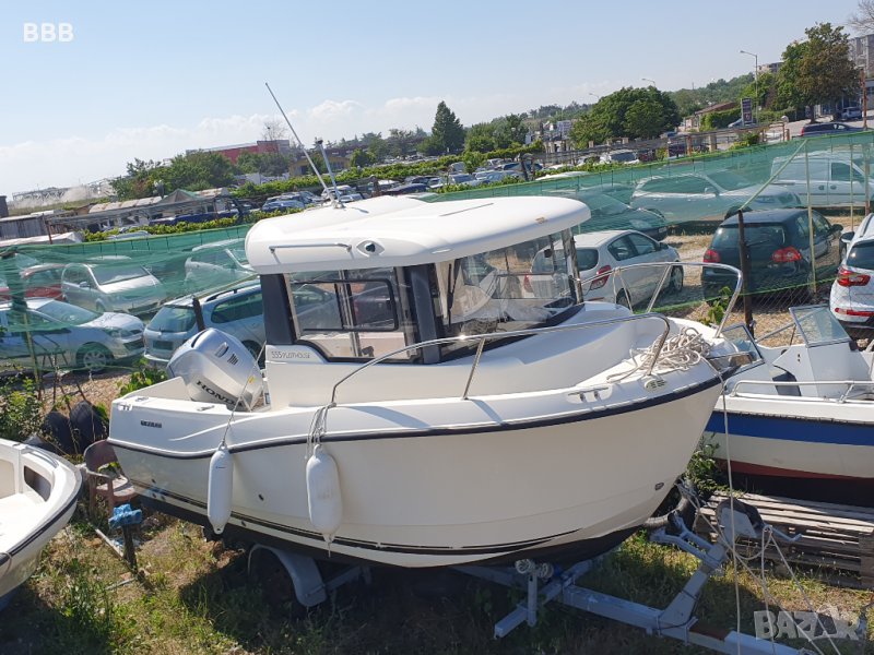 Продавам лодка Quicksilver 555 Pilothouse 2016 г. Honda 115 кс 2017 г., снимка 1