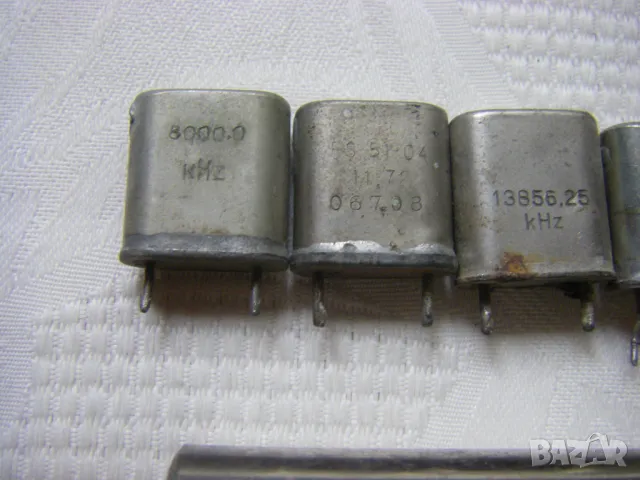Кварцови резонатори, снимка 3 - Друга електроника - 47564468