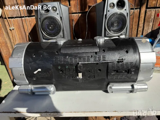 Радио касетофон Denver , снимка 2 - Радиокасетофони, транзистори - 48120030