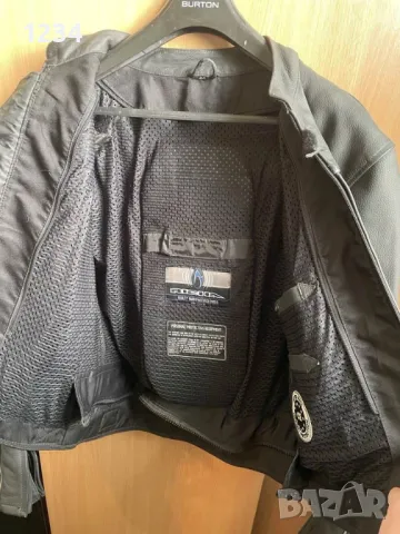 Mото яке RICHA размер M естествена кожа мъжко като ново, снимка 3 - Якета - 49767774