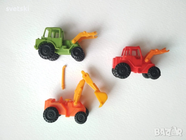 Стари играчки от шоколадови яйца Киндер Kinder Surprise