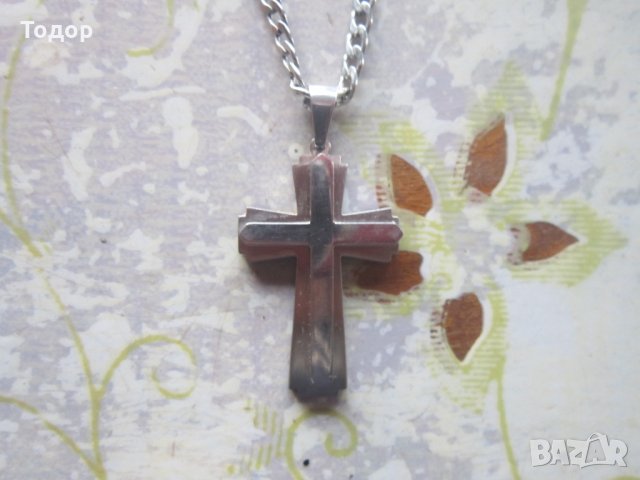 Страхотна верижка верига със стоманен кръст , снимка 2 - Колиета, медальони, синджири - 34780629