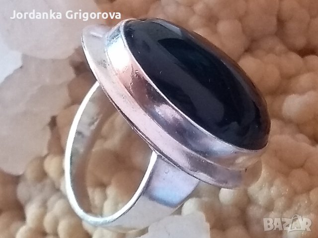 Сребърен пръстен с черен естествен камък, снимка 3 - Пръстени - 39774638