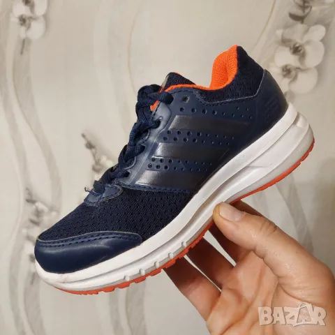 маратонки adidas DURAMO 7 K номер 29 ,5-30, снимка 2 - Детски маратонки - 49549861