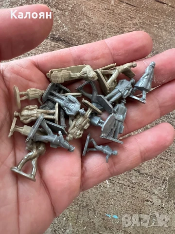 Миниатюрни човешки фигурки лот, снимка 7 - Фигурки - 51009294