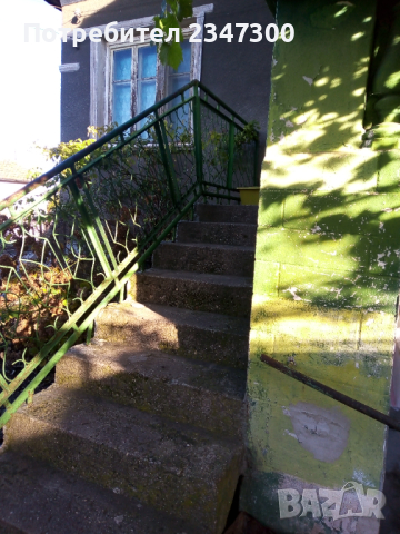 Селска къща в с.златия, снимка 8 - Къщи - 44665887