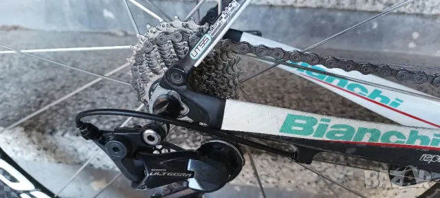 Шосеен карбонов велосипед Bianchi, снимка 2 - Велосипеди - 49436911