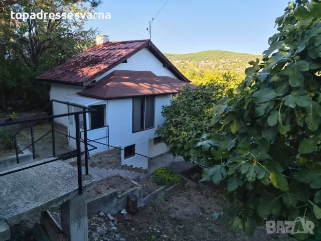 Къща със самостоятелен парцел кв. Виница