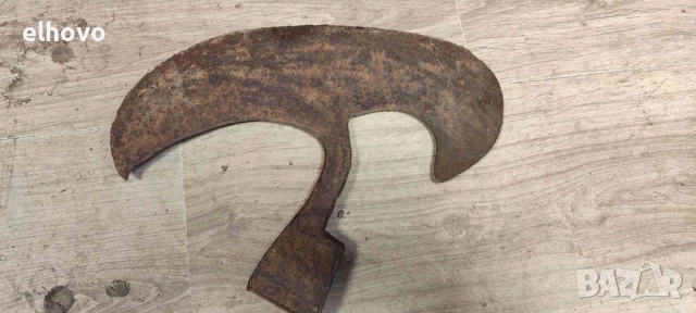 Брадва, секира