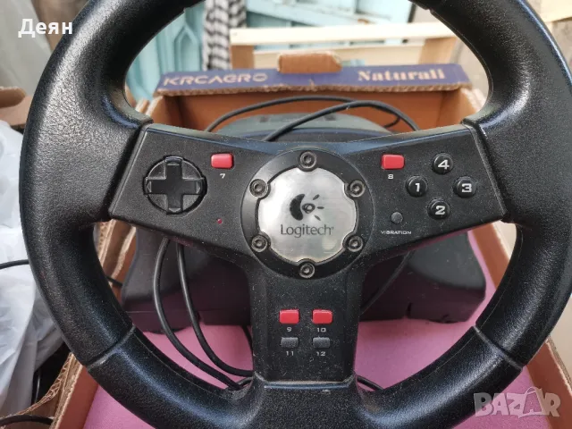 Logitech formula, vibration, волан и педали, снимка 3 - Аксесоари - 49697733