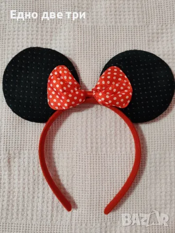 Лот от диадеми, корони и др. Обща цена 15 лв, снимка 3 - Шноли, диадеми, ленти - 47931876