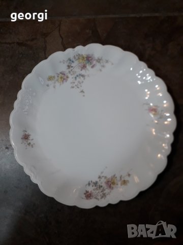 Релефно порцеланово плато 