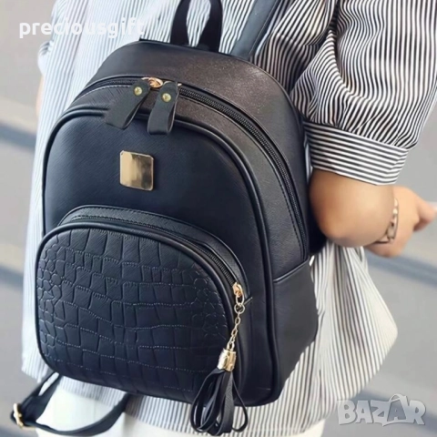 Дамска черна раница