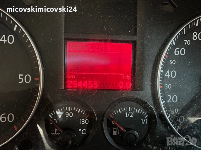 Vw Touran 2.0 tdi, снимка 11 - Автомобили и джипове - 53033299