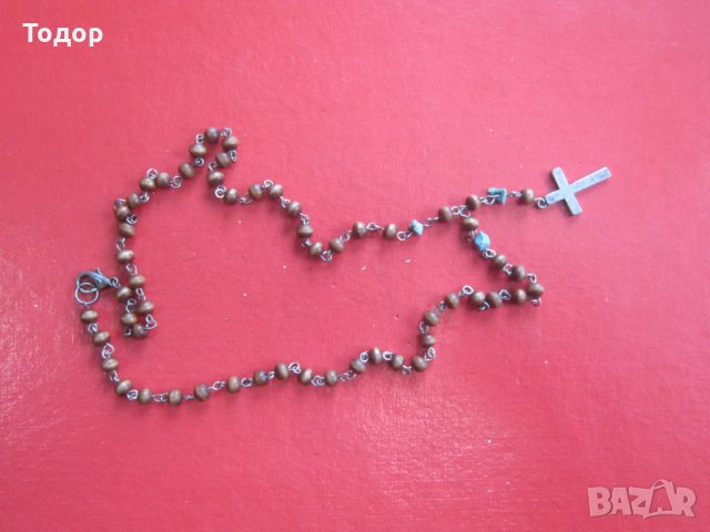 Невероятна дървена броеница гердан с кръст и тюркоази