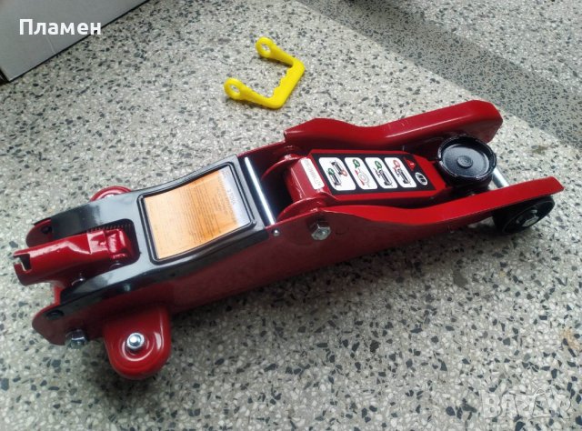 Хидравличен крик тип крокодил нископрофилен - 2 тона от 85мм-330 мм.