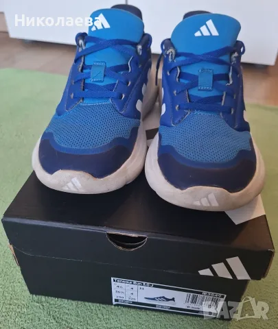 Продавам детски маратонки Adidas 