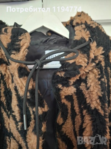 Дамско палто, снимка 6 - Якета - 52160332