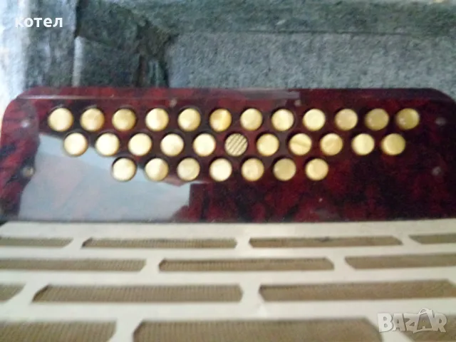 Продавам Акордеон Hohner Club IIIВ, снимка 3 - Акордеони - 49273190