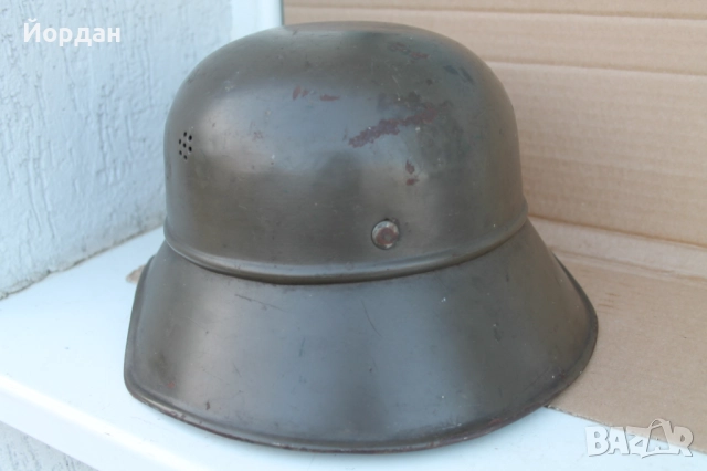 Немска каска ''Luftschutz'' за ''БА''  ''ПВХЗ'' , снимка 9 - Антикварни и старинни предмети - 52335332
