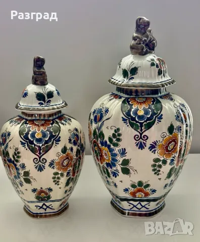 Две вази / урни Royal Delft Polychrome, снимка 3 - Вази - 49869738