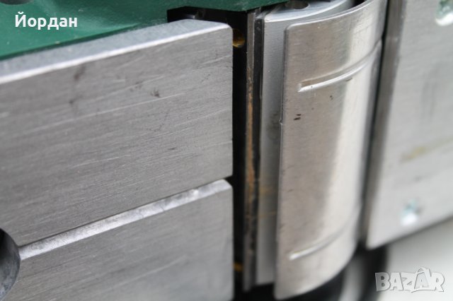 Електрическо ренде ''Bosch'' 710 W, снимка 7 - Други инструменти - 41715808