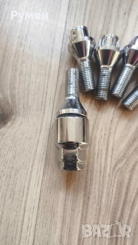Секретни болтове за джанти 4 броя 12x1.50  плюс един резервен болт, снимка 5 - Други инструменти - 49595633