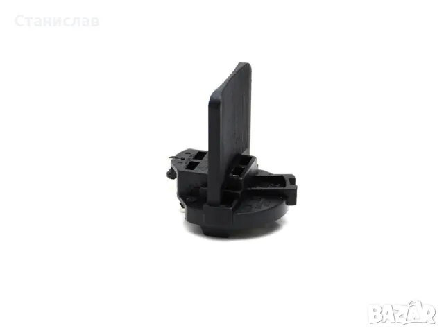 Фасунга за фар за VW, Seat – 5K0941109C, снимка 4 - Аксесоари и консумативи - 56399991