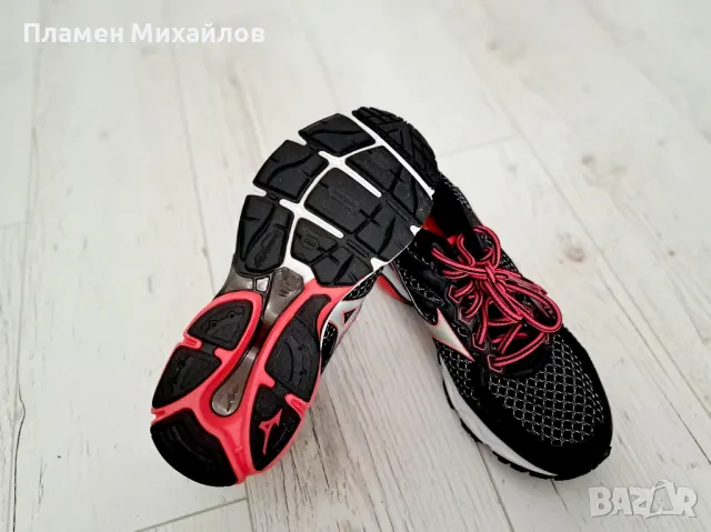 Mizuno Wave-Ориг.Дамски маратонки Нови!!!, снимка 5 - Маратонки - 49607338