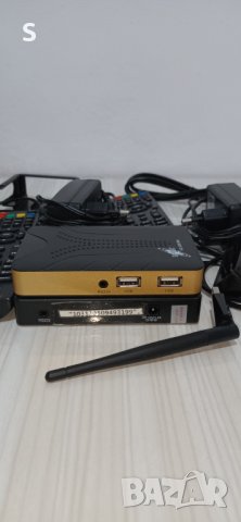 Сателитни приемници, снимка 18 - Приемници и антени - 39674379