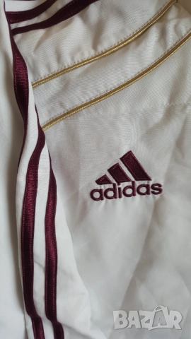 Дамски екип Adidas, снимка 5 - Спортни екипи - 52232615