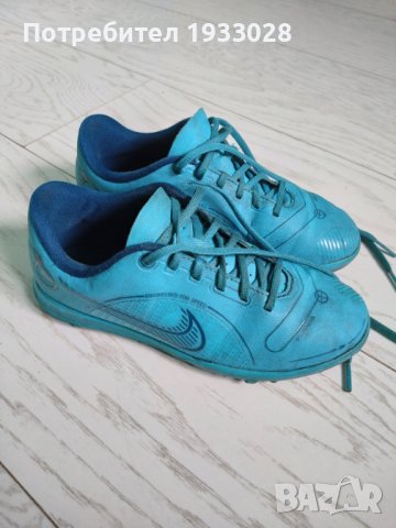 Детски футболни обувки Nike, снимка 3 - Футбол - 41358397