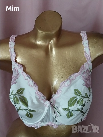Lise CHARMEL 85 E Бял сутиен на цветя , снимка 7 - Бельо - 53028190