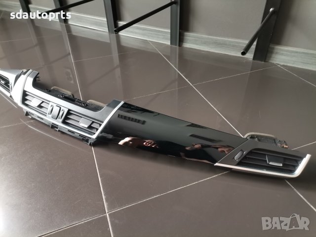 Интериорни Лайсни за Арматурно Табло BMW F45 F46 Пиано Лак Отлични A75, снимка 3 - Части - 41877128