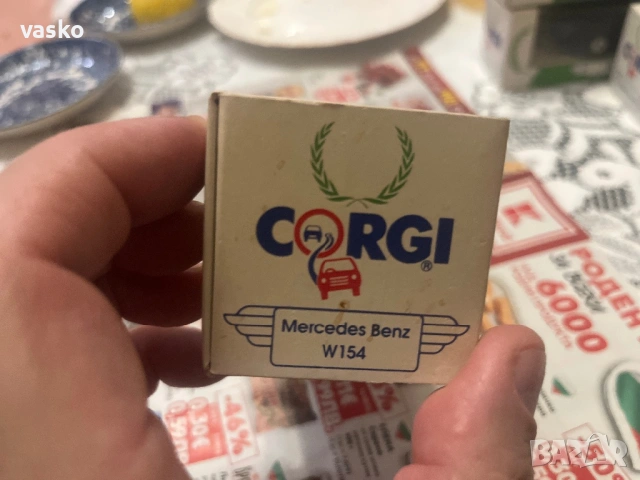 Английско Корги 1:43 Мерцедес W 154, снимка 3 - Колекции - 53250238