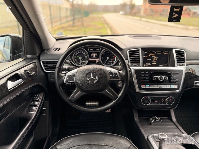 Mercedes-Benz ML350 AMG Line -w166 /FULL/LED/HARMAN/CAM/e6/DSTR/ASSIST/TOP, снимка 14 - Автомобили и джипове - 53605290