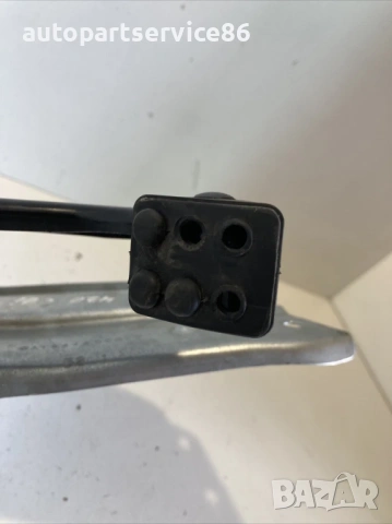 Педал на ръчна спирачка за Mercedes ML W164 420 CDI V8 (2007) A1644201384, снимка 2 - Части - 53858648