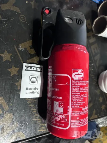 GLORIA НЕМСКИ АВТОМОБИЛЕН ПОЖАРОГАСИТЕЛ ОТ МЕРЦЕДЕС , снимка 3 - Части - 48511246