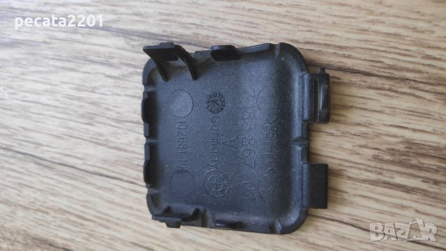 Продавам - оригинално капаче теглич предна броня за БМВ 7, снимка 2 - Части - 41330945