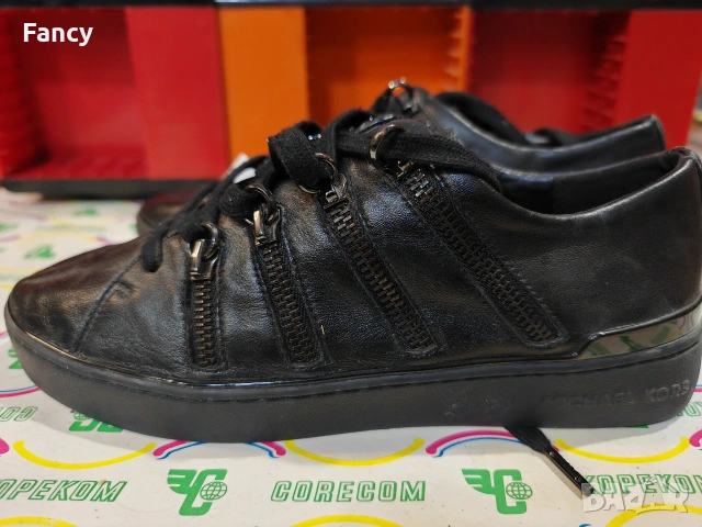 Страхотни сникърси Michael Kors 38,5, снимка 5 - Маратонки - 53329363