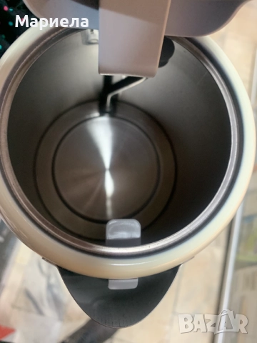 Ретро кана за гореща вода 3100W , 1,7 л., снимка 5 - Кани - 52687049