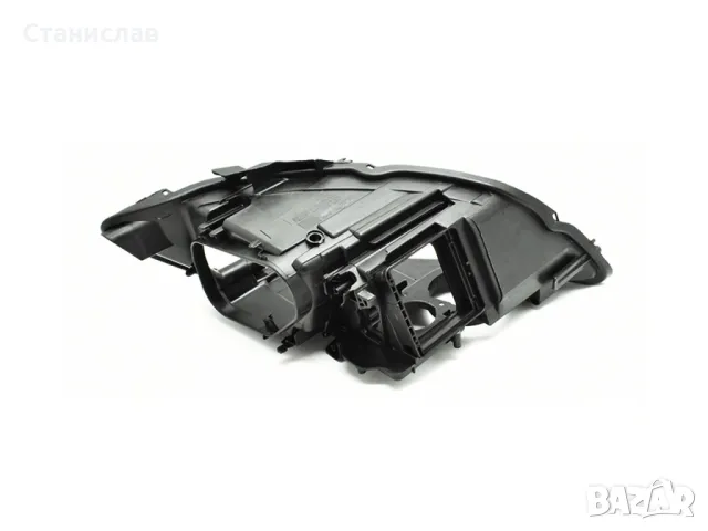 Лява основа (корпус) за фар за Audi Q7 4L Facelift (2010-2015), снимка 3 - Части - 47936875