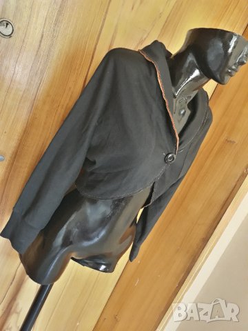 Черно късо болеро тип сако с едно копче С, снимка 3 - Жилетки - 34279317