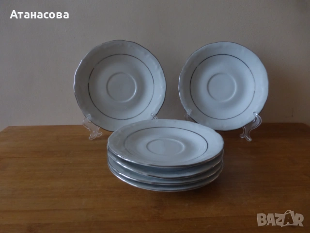 Български порцеланови десертни чинийки 6 бр сервиз Изида чинии чиния