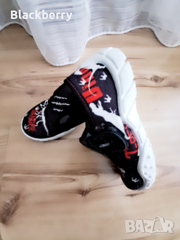 Детски пантофи, снимка 2 - Детски пантофи - 44834493