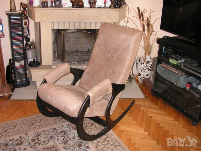 Люлеещ се стол за почивка – нов