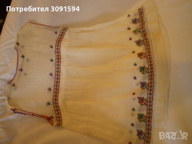 Ретра детска рокля ръчноо бродирана копринен кенар, снимка 3 - Антикварни и старинни предмети - 41335078