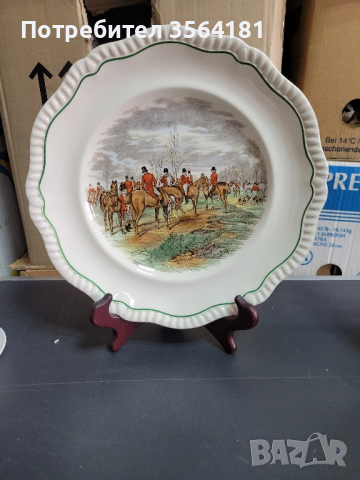 серийна порцеланова чиния, снимка 1 - Колекции - 44535817